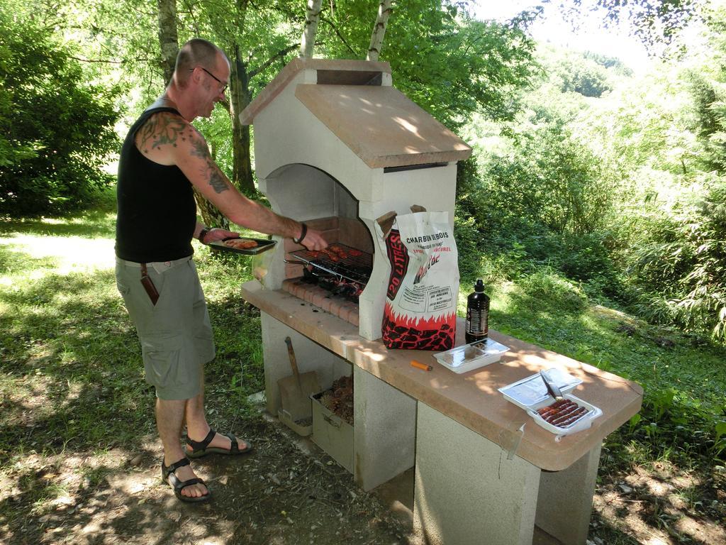 ホテル Domaine La Libaudie La Bastide-Solages エクステリア 写真