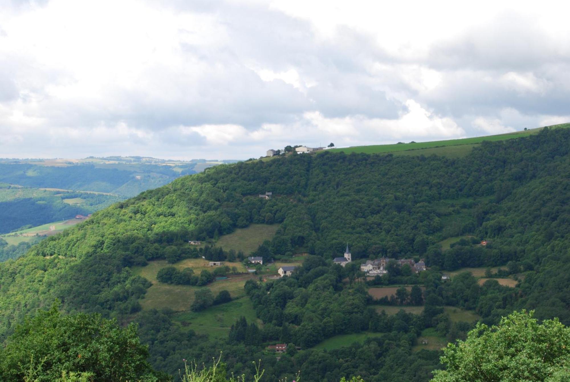 ホテル Domaine La Libaudie La Bastide-Solages エクステリア 写真