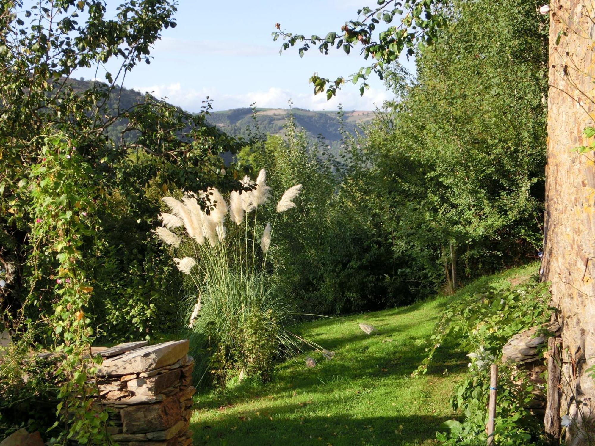 ホテル Domaine La Libaudie La Bastide-Solages エクステリア 写真