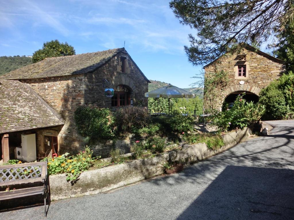 ホテル Domaine La Libaudie La Bastide-Solages エクステリア 写真